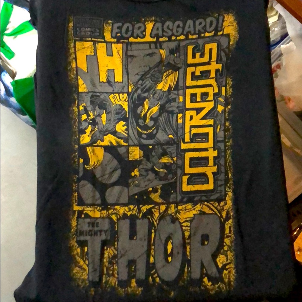 Marvel Ambigram Men’s T-Shirt